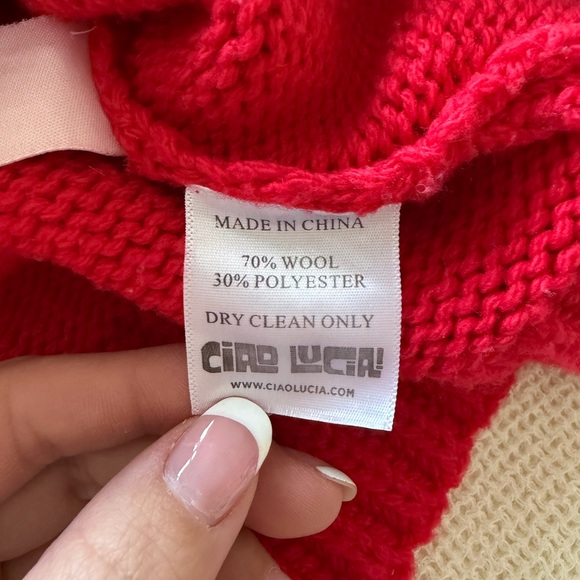 Ciao Lucia Belinha Vibrant Red V-Neck Sweater - Picture 10 of 11